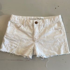 GapKids 12 regular white Shorty jean shorts